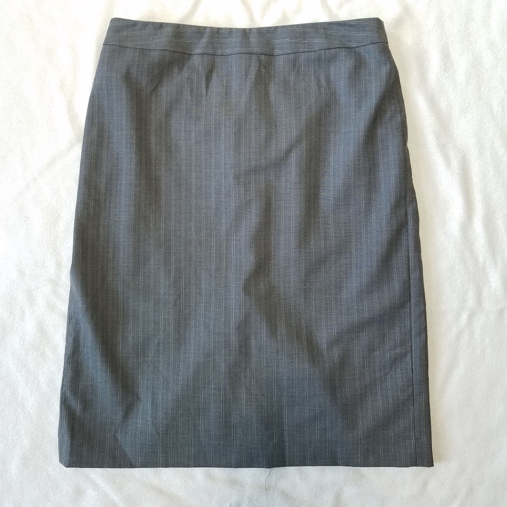 Banana Republic Gray Pinstripe Career Skirt
